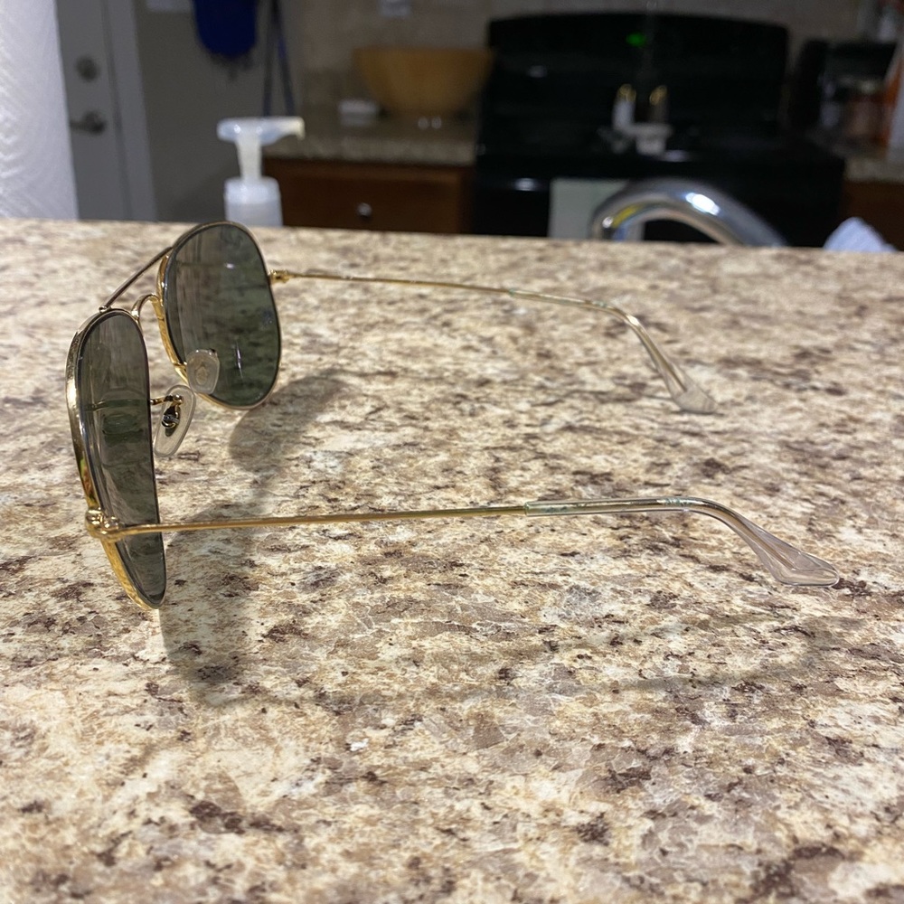 Ray-Ban Gold Aviators